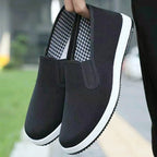 Old Beijing Cloth Shoes Casual Cloth Shoes Driving Exercise Running Comfortable Breathable Soft Sole Wear-resistant Non-slip Black Cloth Shoes
